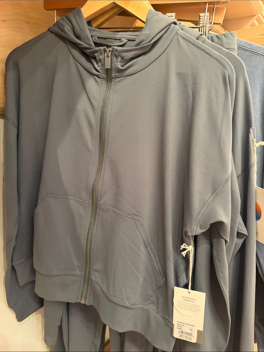 Vuori Halo Modern Full Zip Hoodie, NWT